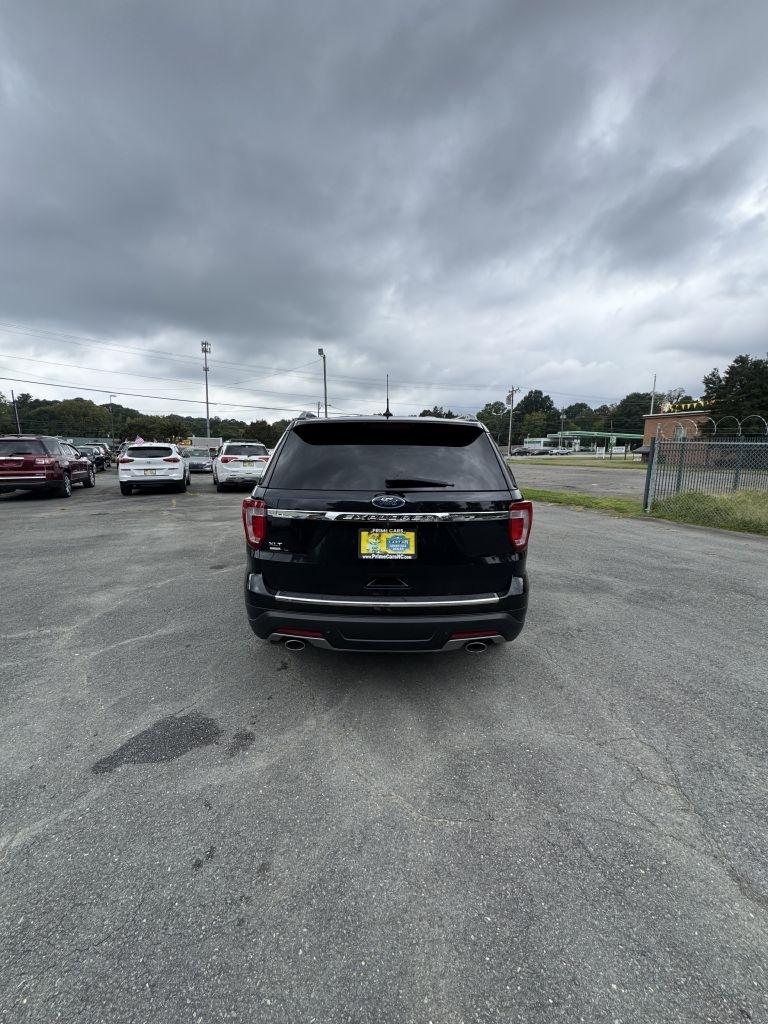 Ford Explorer XLT 4WD 2018