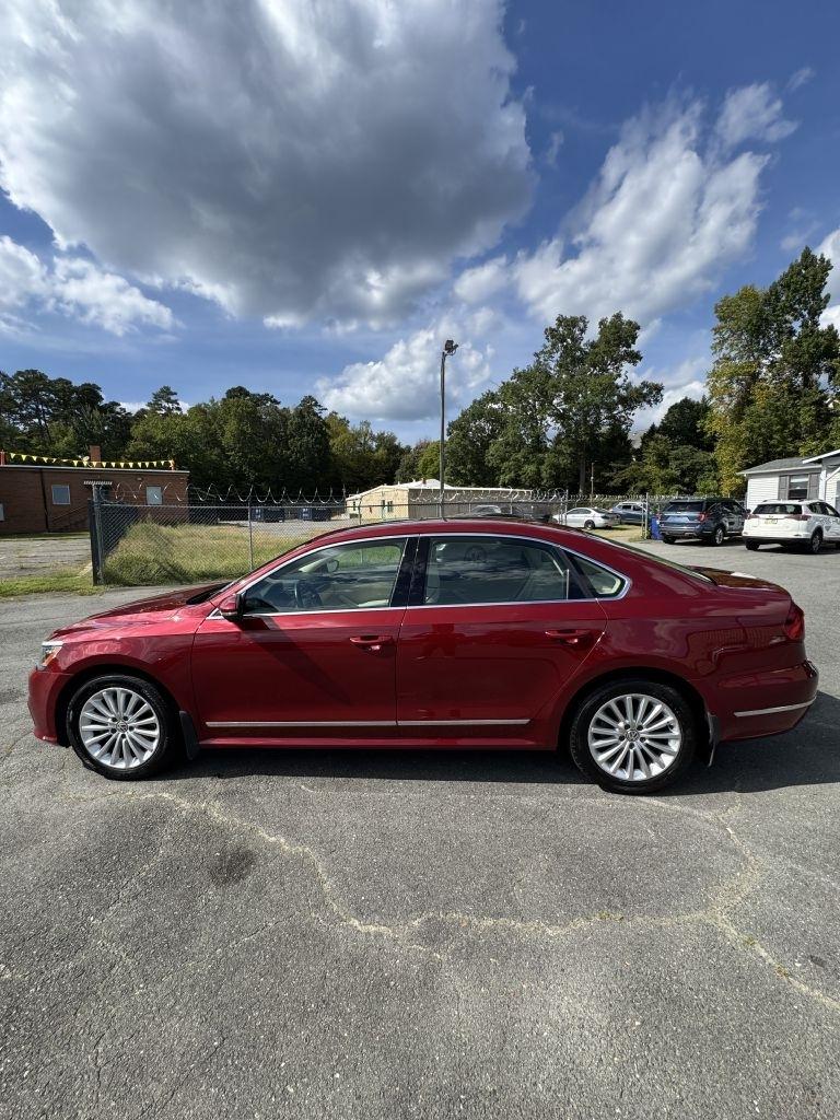 Volkswagen Passat SE 6A 2016