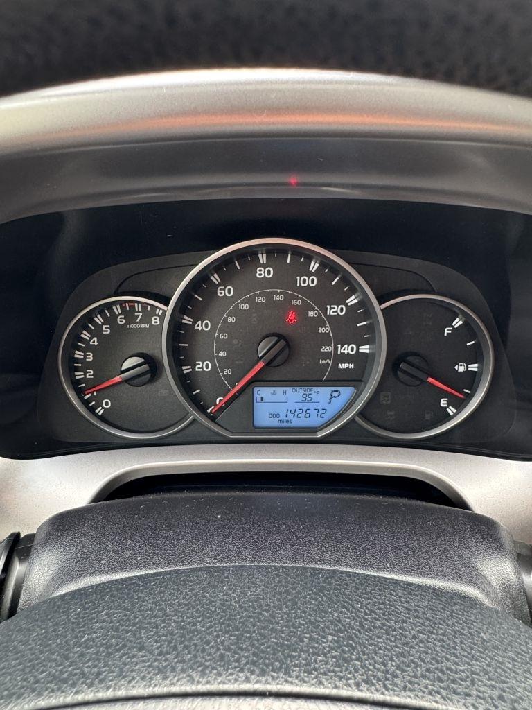 Toyota RAV4 LE FWD 2016