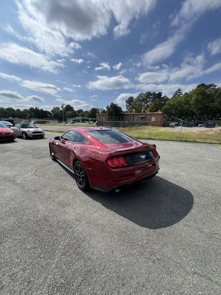 Ford Mustang EcoBoost Coupe 2018