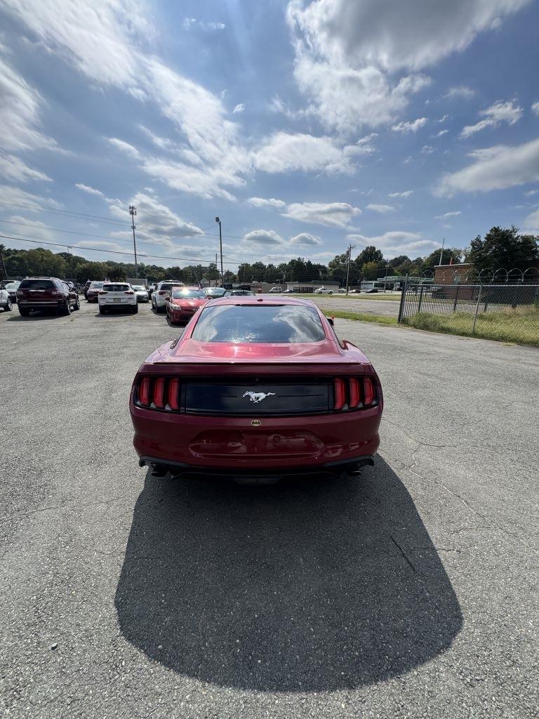 Ford Mustang EcoBoost Coupe 2018