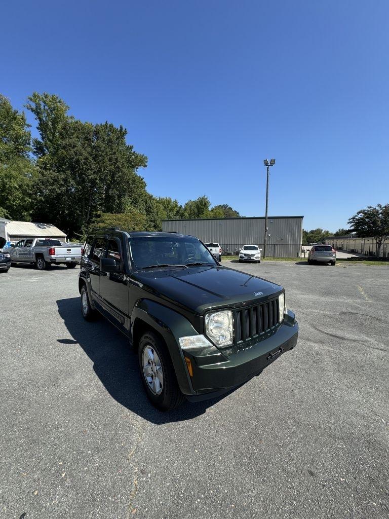 Jeep Liberty Sport 2WD 2012