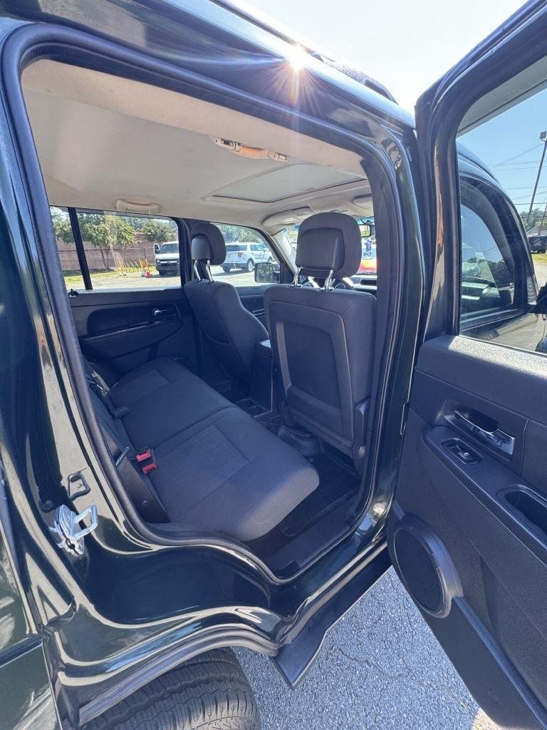 Jeep Liberty Sport 2WD 2012