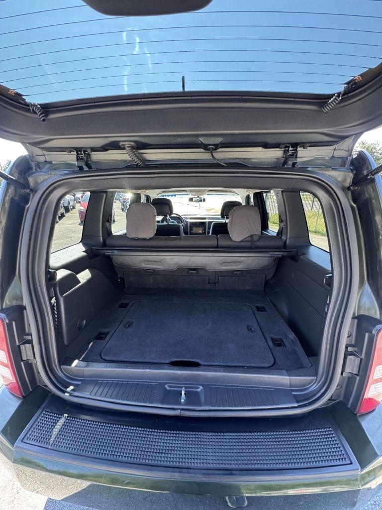 Jeep Liberty Sport 2WD 2012