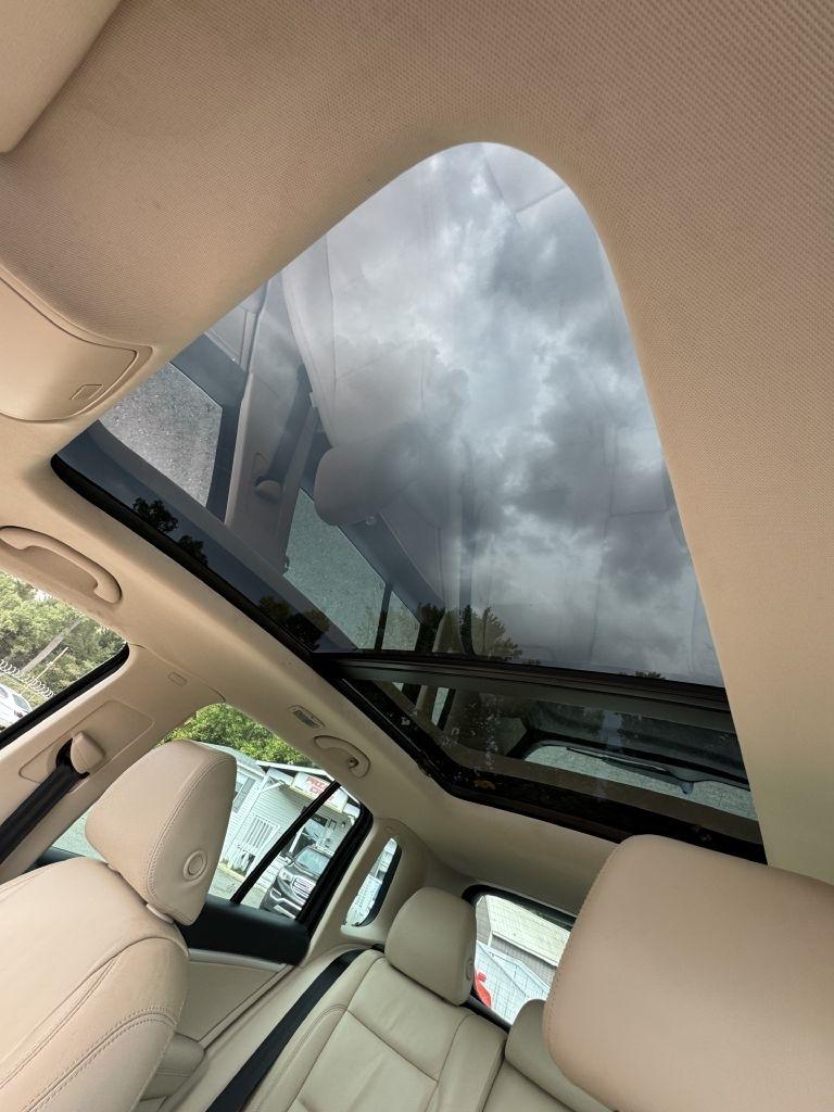Volkswagen Tiguan S 2012