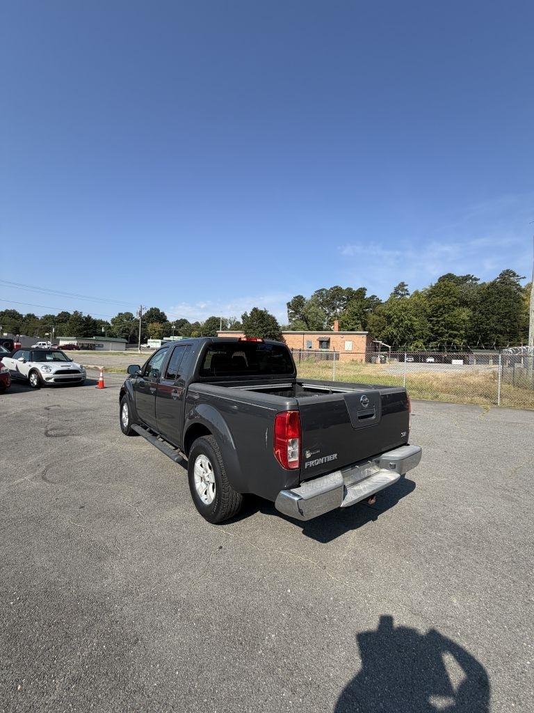Nissan Frontier SE Crew Cab 2WD 2010