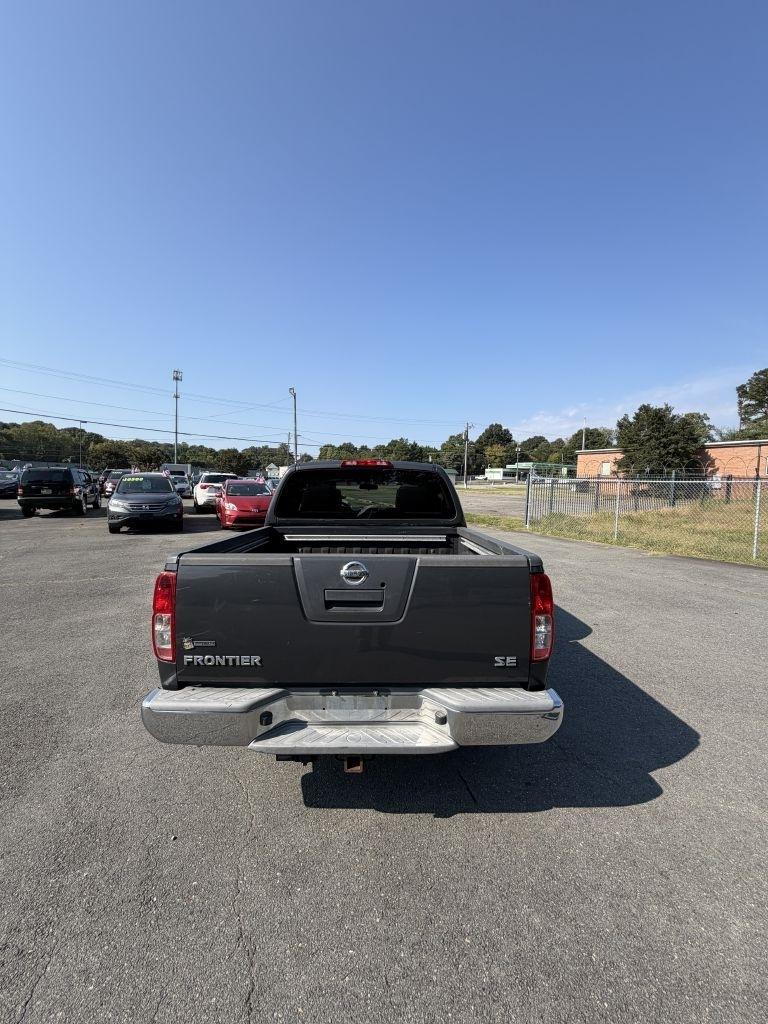 Nissan Frontier SE Crew Cab 2WD 2010