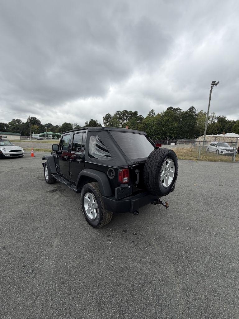 Jeep Wrangler Unlimited Sport 4WD 2012