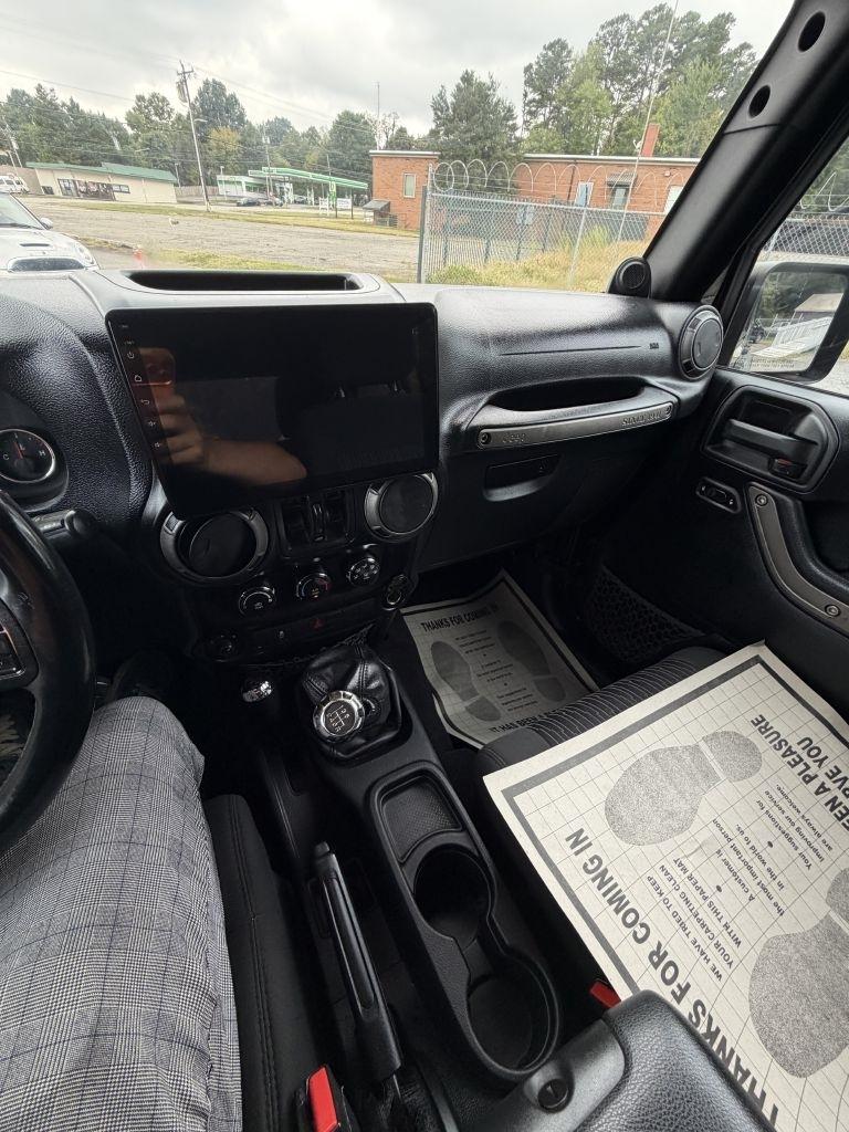 Jeep Wrangler Unlimited Sport 4WD 2012