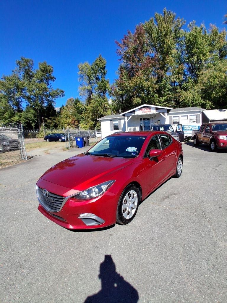 2015 Mazda MAZDA3 i Sport AT 4-Door