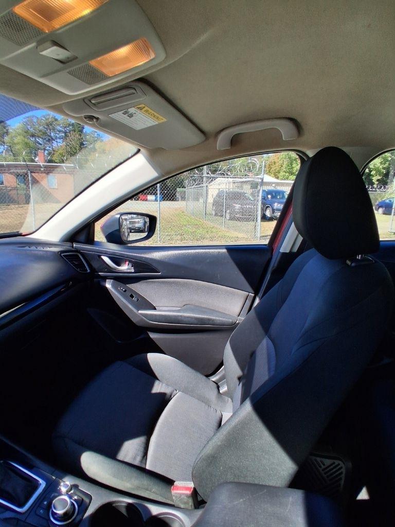 Mazda MAZDA3 i Sport AT 4-Door 2015