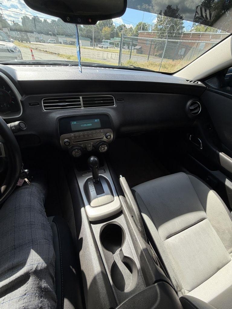 Chevrolet Camaro LT1 Coupe 2010