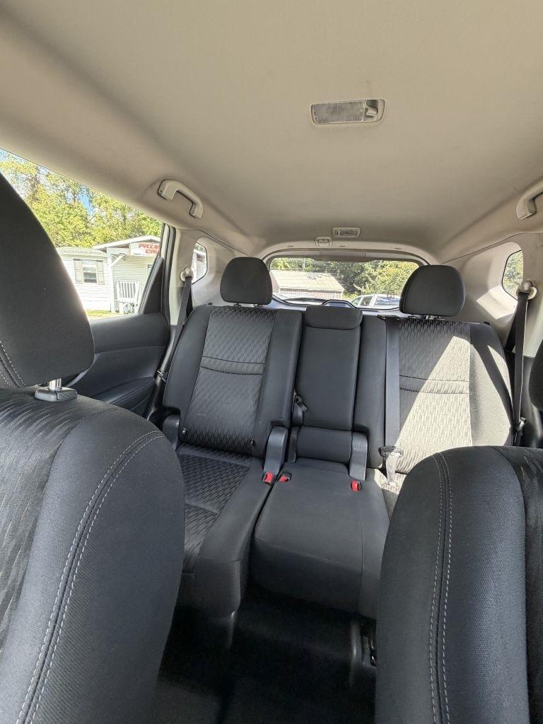 Nissan Rogue S AWD 2018