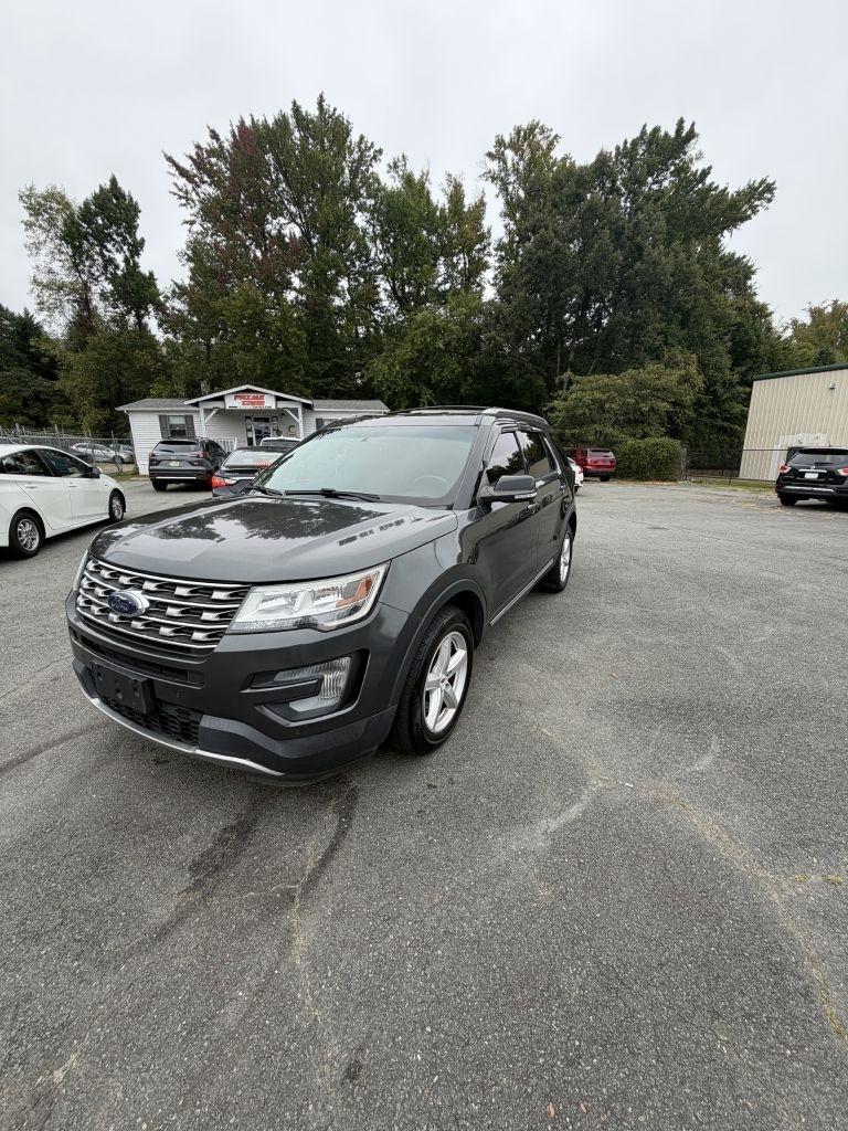 Ford Explorer XLT 4WD 2016