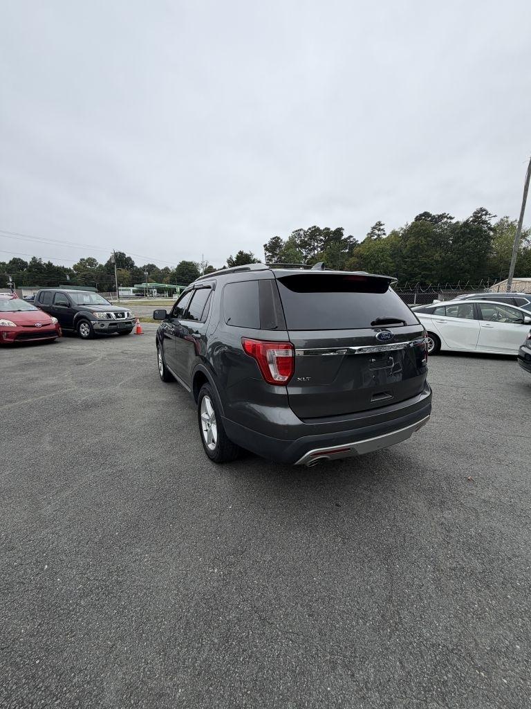 Ford Explorer XLT 4WD 2016