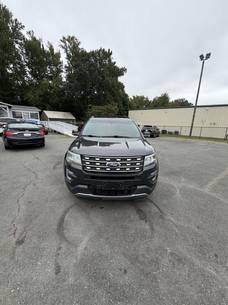 Ford Explorer XLT 4WD 2016