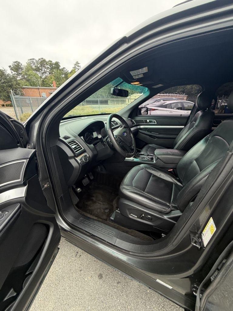Ford Explorer XLT 4WD 2016