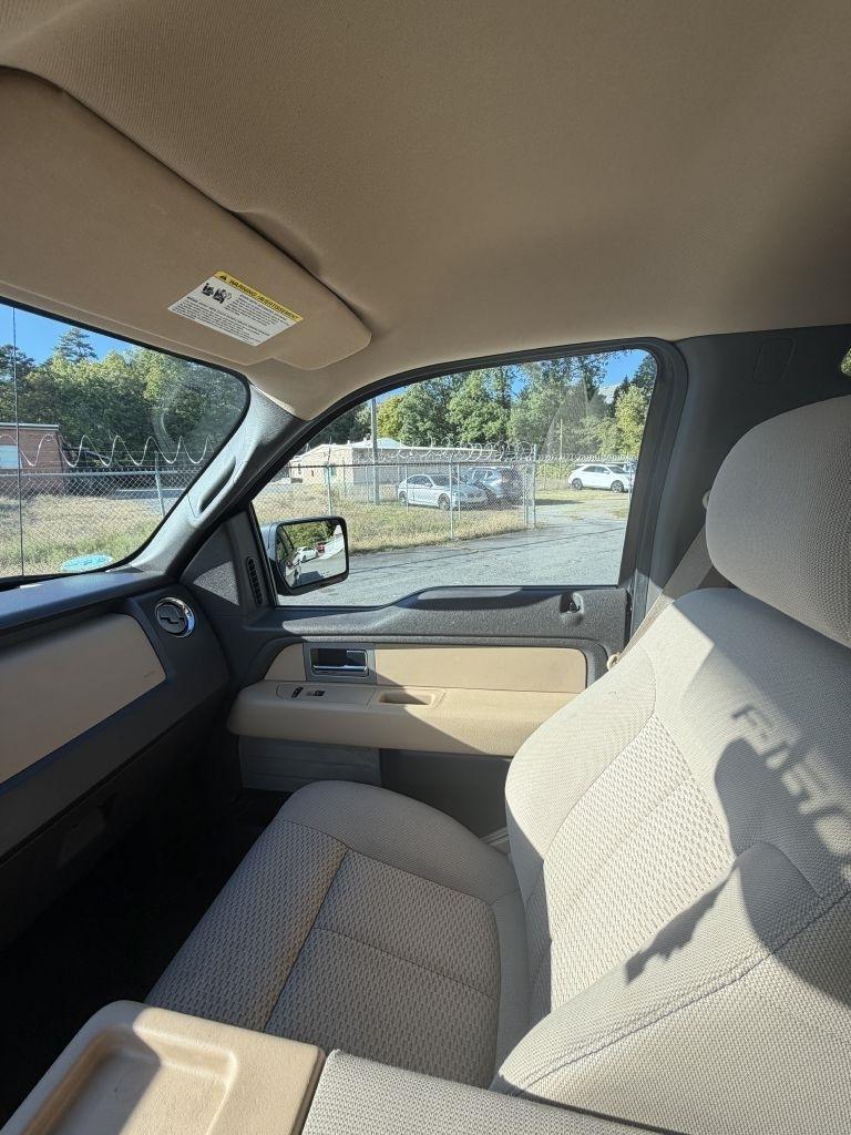 Ford F-150 XL SuperCrew 6.5-ft. Bed 4WD 2011