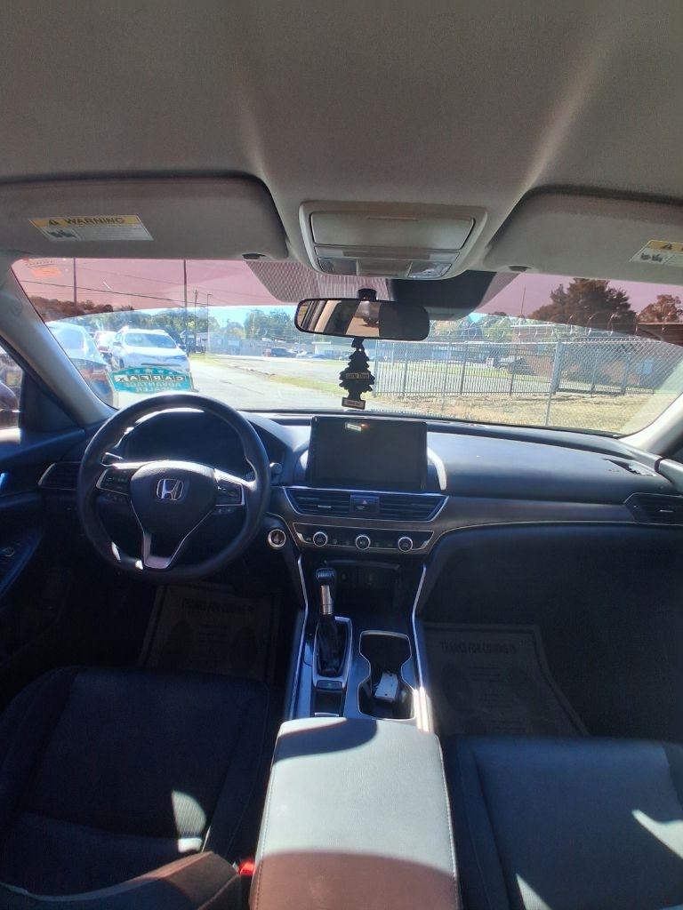 Honda Accord LX CVT 2018