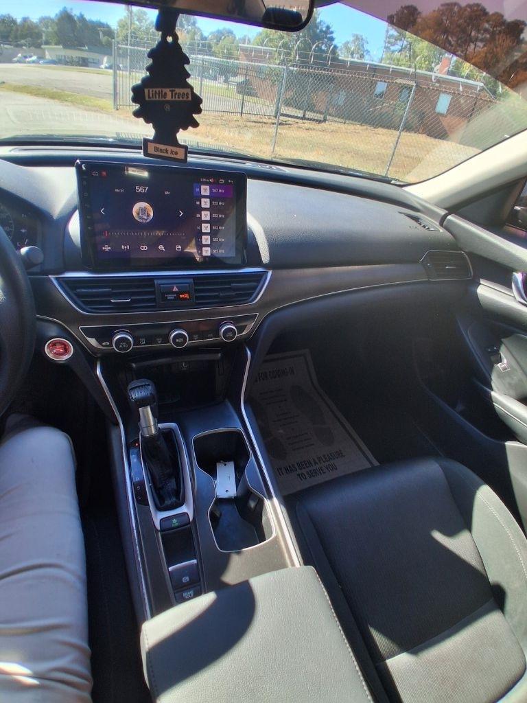 Honda Accord LX CVT 2018