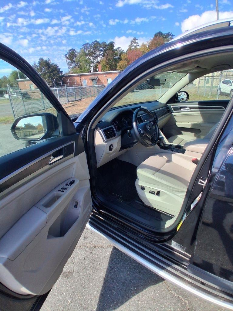 Volkswagen Atlas V6 SE w/Technology 2019