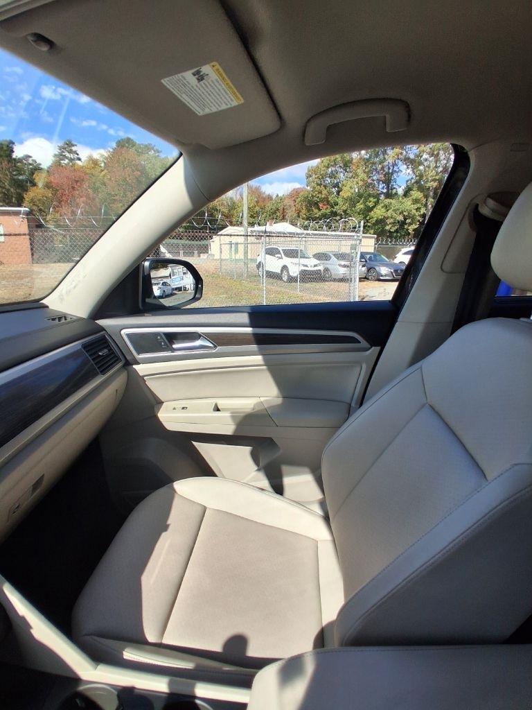Volkswagen Atlas V6 SE w/Technology 2019