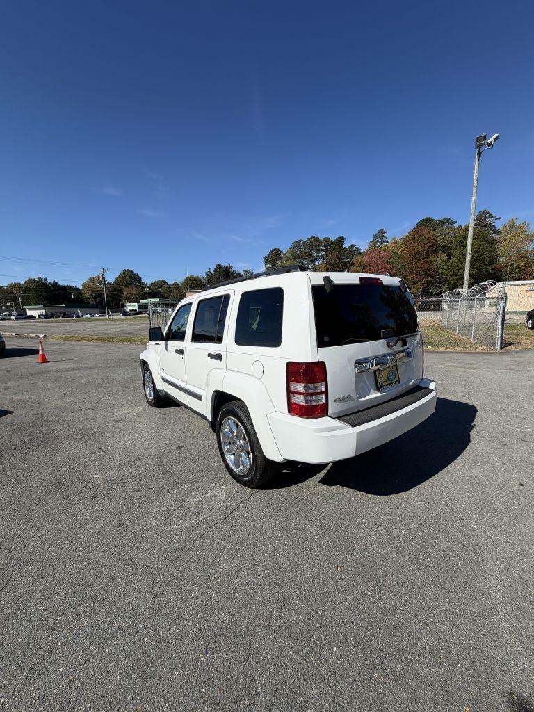 Jeep Liberty Sport 4WD 2012
