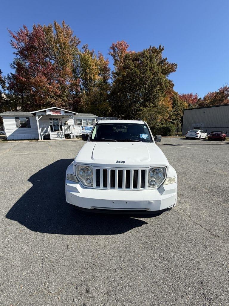 Jeep Liberty Sport 4WD 2012