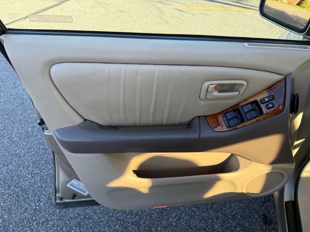 Lexus RX 300 2WD 2000