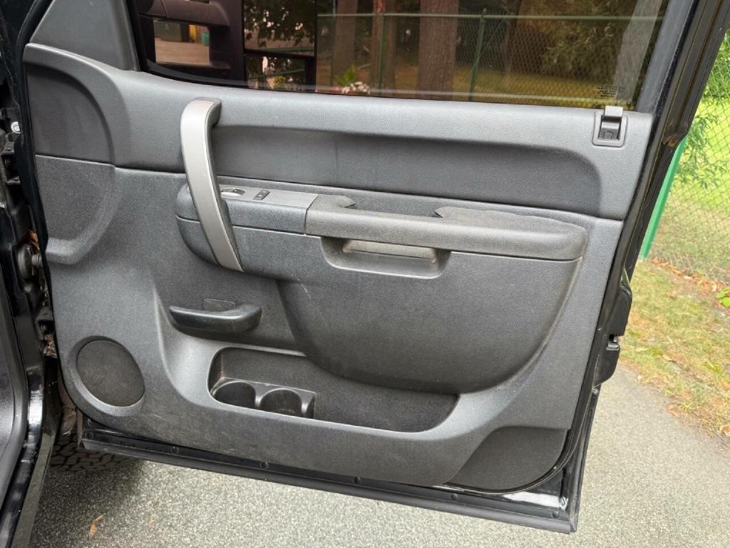 Chevrolet Silverado 2500HD LT Crew Cab 4WD 2011