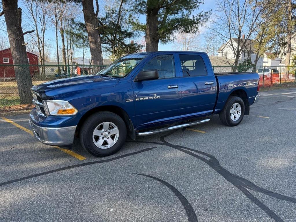 RAM 1500 SLT Crew Cab 4WD 2011