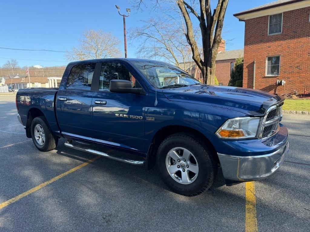 RAM 1500 SLT Crew Cab 4WD 2011