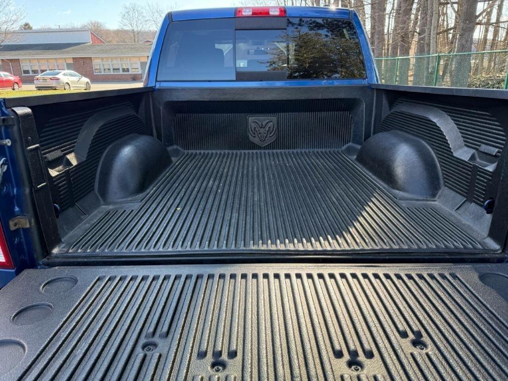 RAM 1500 SLT Crew Cab 4WD 2011