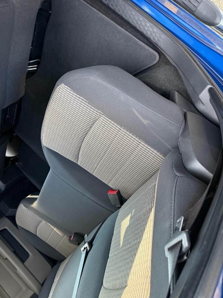 RAM 1500 SLT Crew Cab 4WD 2011