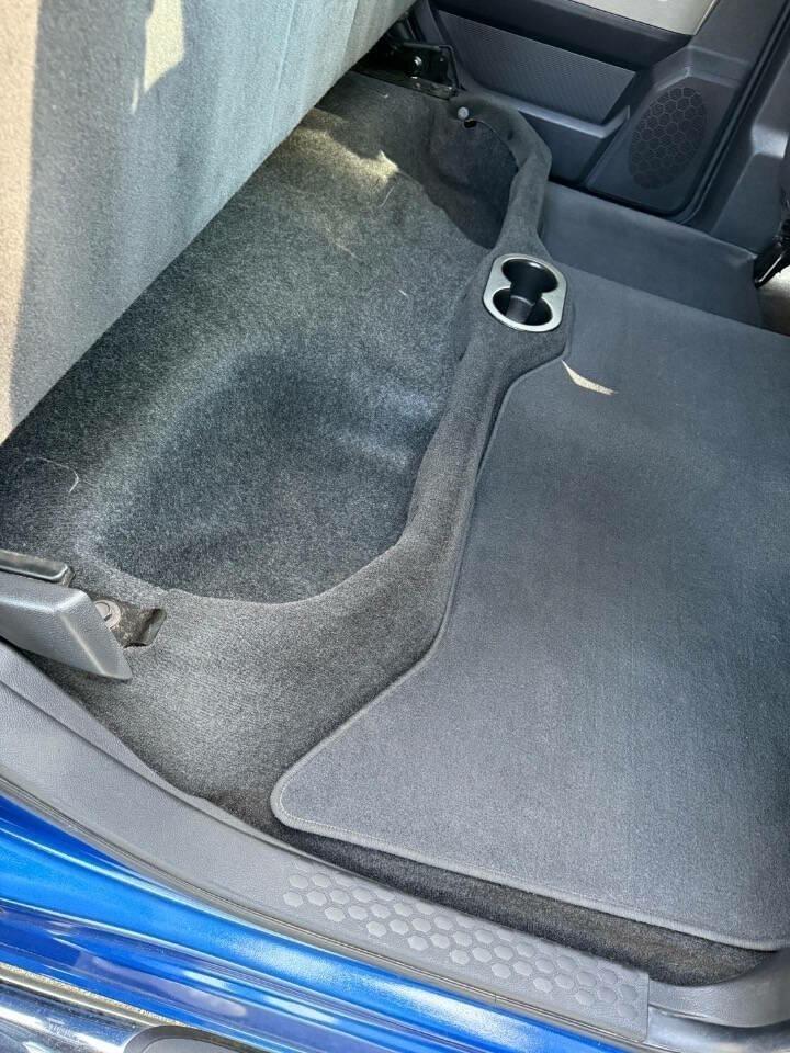 RAM 1500 SLT Crew Cab 4WD 2011