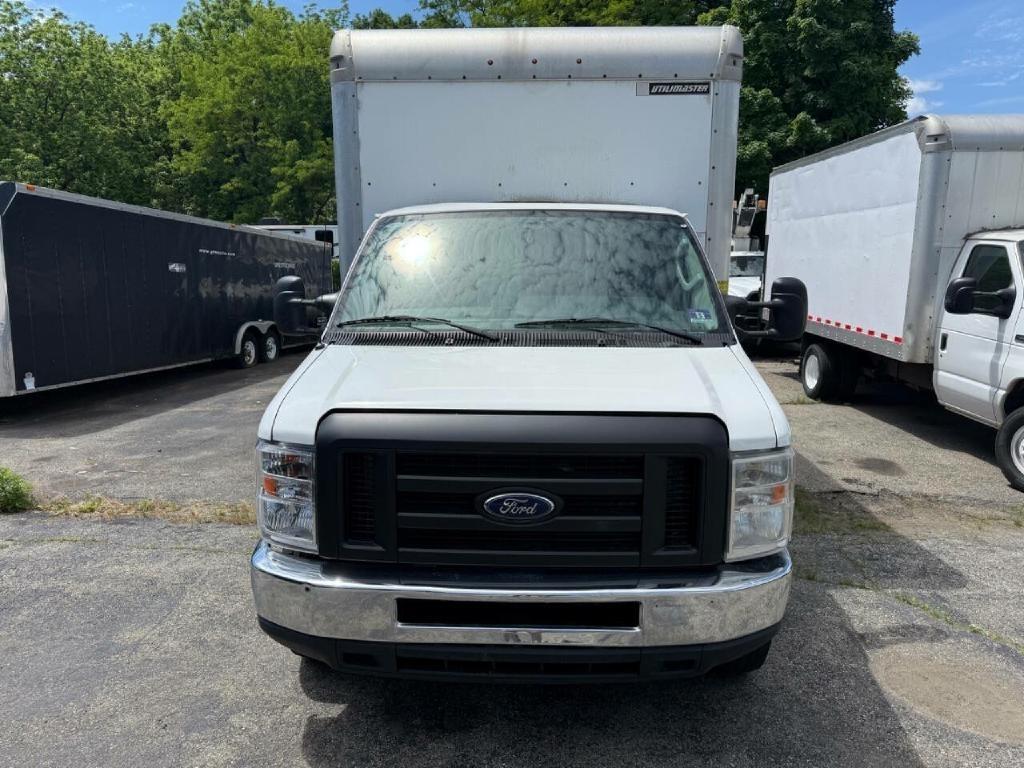 Ford Econoline E-350 Super Duty 2018