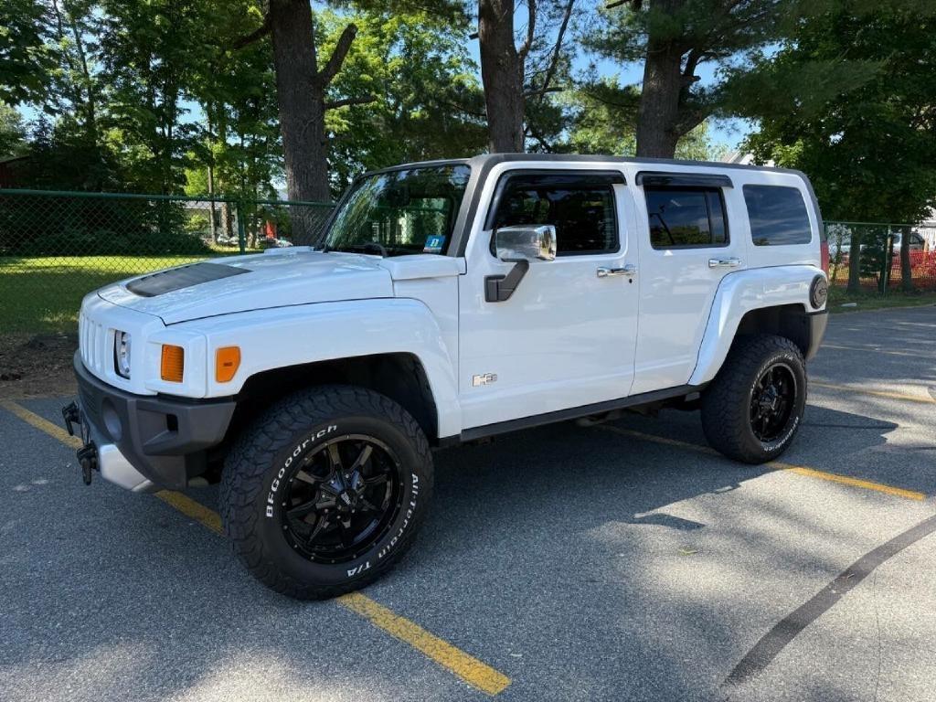 HUMMER H3 Base 2008