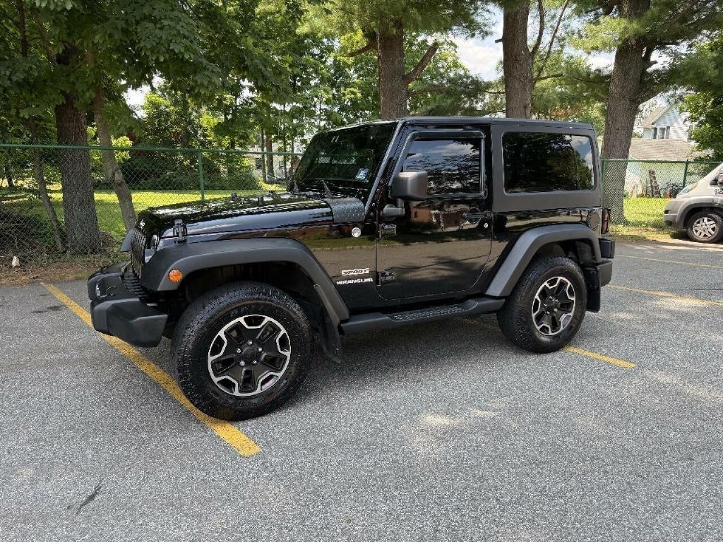 Jeep Wrangler Sport 4WD 2012