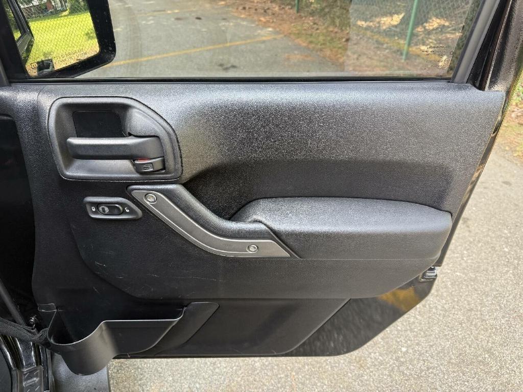Jeep Wrangler Sport 4WD 2012