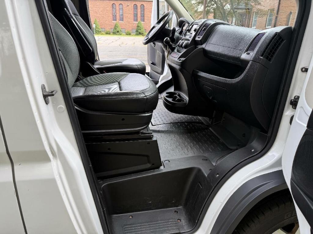 RAM Promaster 2500 High Roof Tradesman 159-in. WB 2015