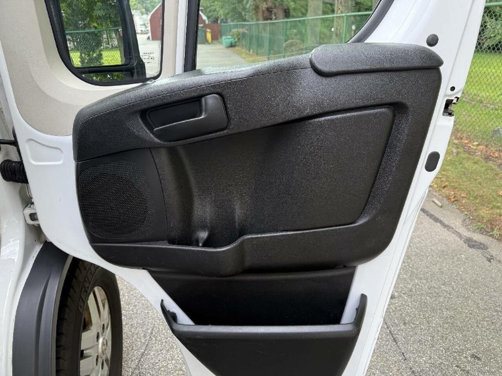 RAM Promaster 2500 High Roof Tradesman 159-in. WB 2015