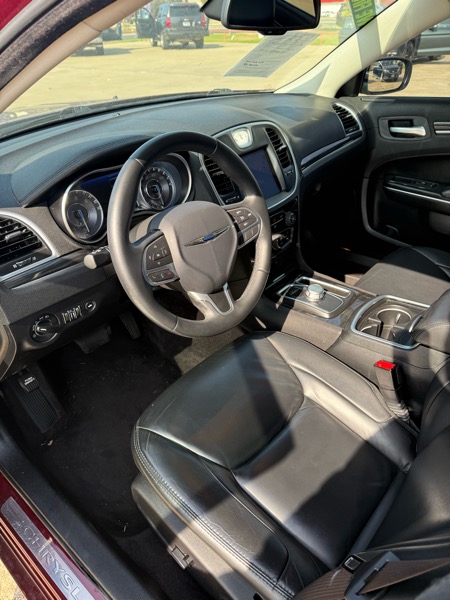 Chrysler 300 Limited RWD 2017