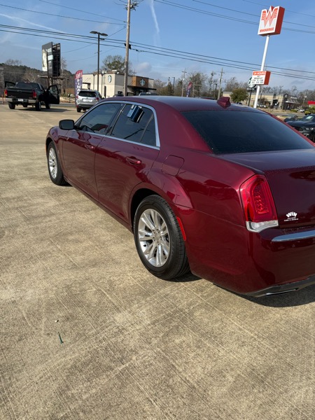 Chrysler 300 Limited RWD 2017