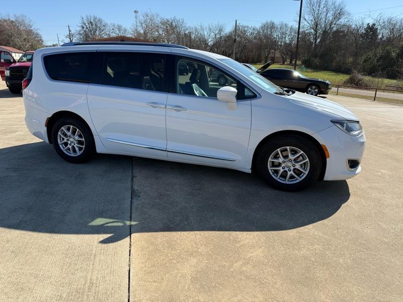 Chrysler Pacifica Touring-L 2020