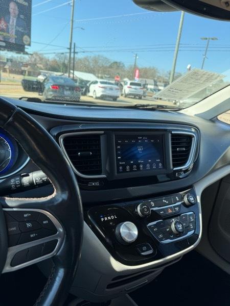 Chrysler Pacifica Touring-L 2020