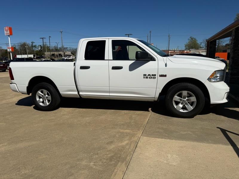 RAM 1500 Tradesman Quad Cab 2WD 2014