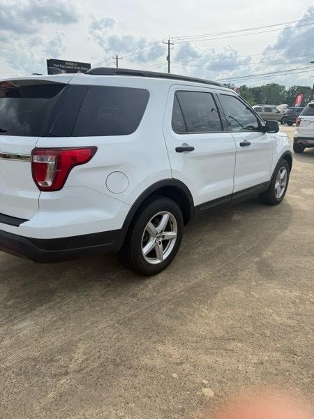 Ford Explorer Base FWD 2018