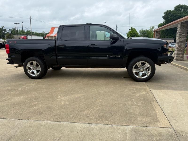Chevrolet Silverado 1500 Custom Crew Cab 4WD 2018