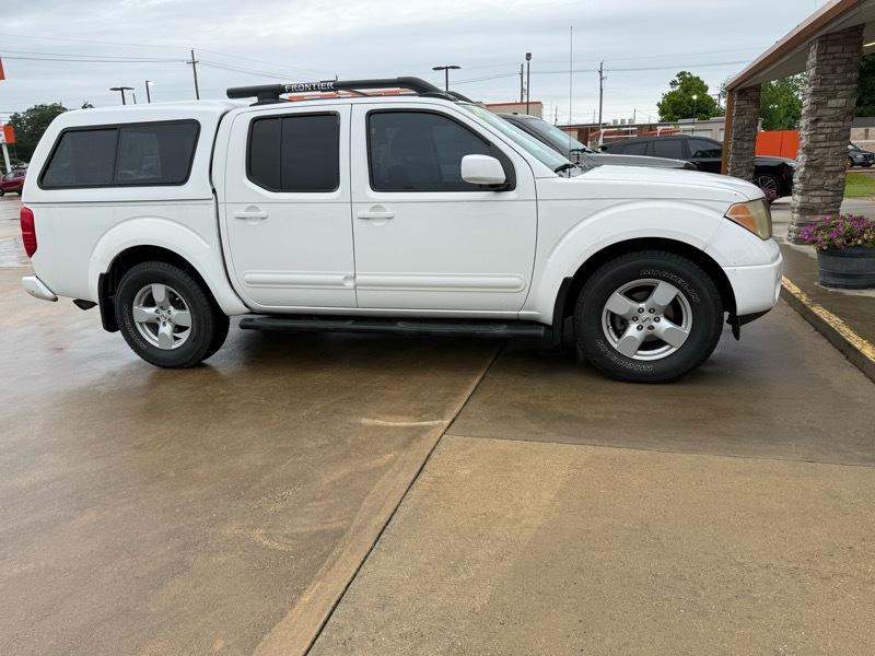 Nissan Frontier LE Crew Cab 2WD 2006