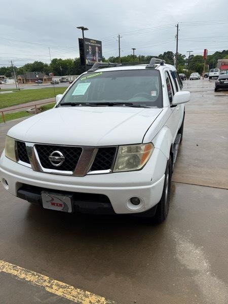 Nissan Frontier LE Crew Cab 2WD 2006